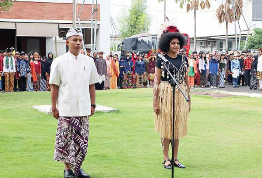 Peringatan Hari Sumpah Pemuda di AMN Surabaya, Bertemunya Pemuda dari 38 Provinsi dengan bermacam Adat dan Budaya