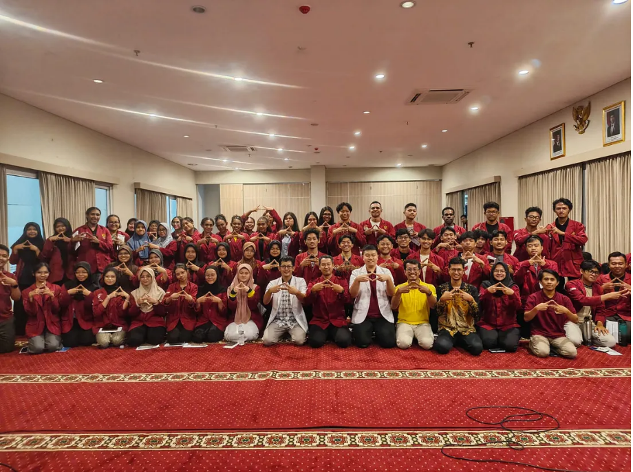 Sosialisasi Kesehatan dan Hasil MCU Tingkatkan Kepedulian Mahasiswa AMN Surabaya