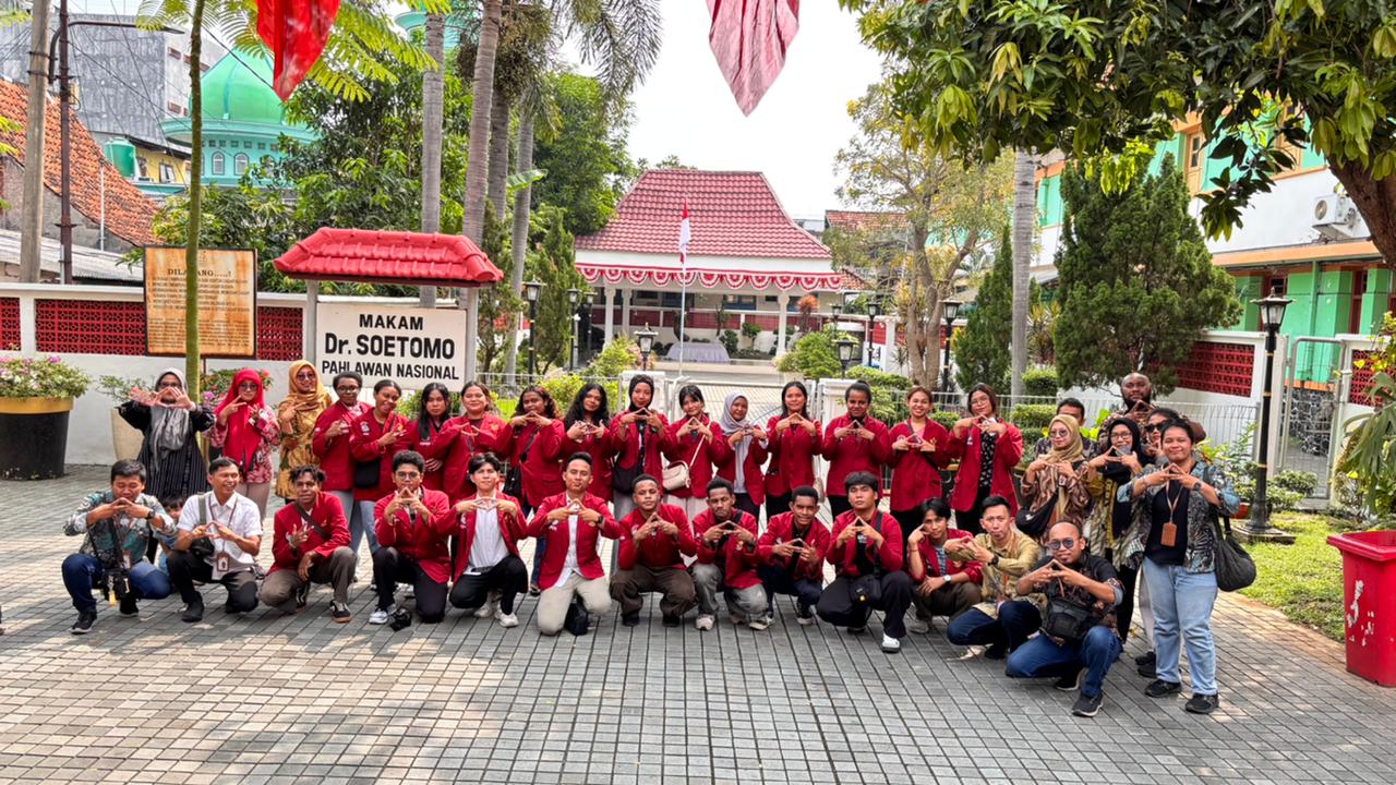 Belajar Sejarah Sembari Mempererat Bonding